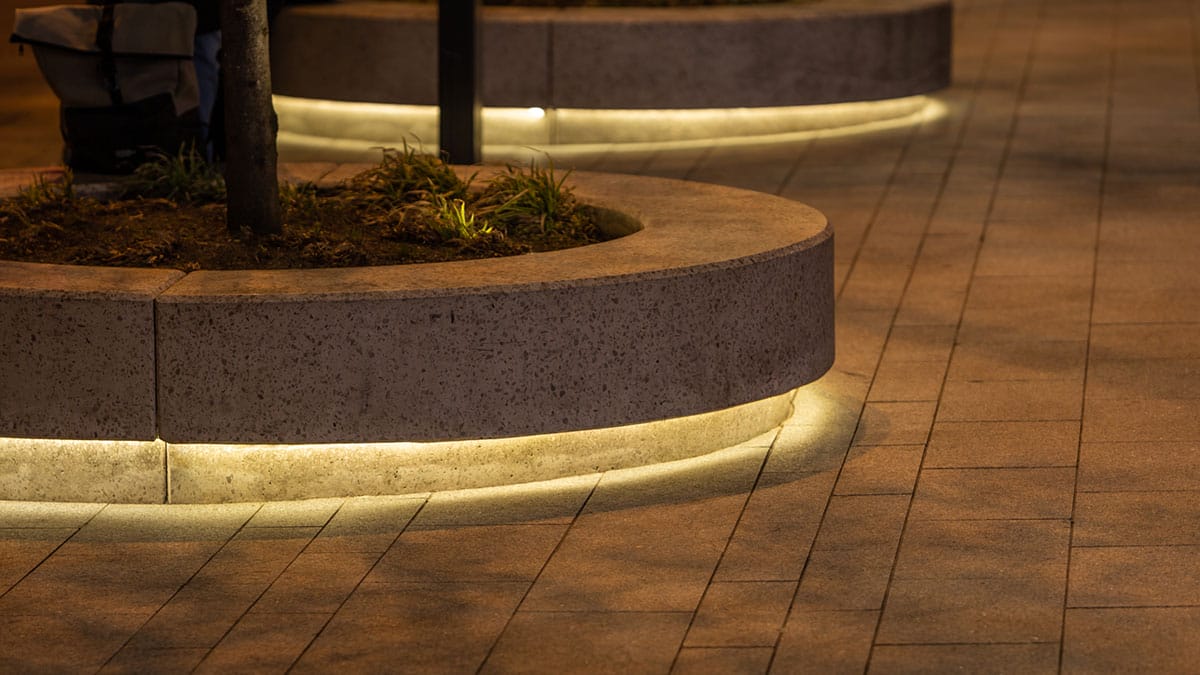 Central-3 Central Plaza, Dublin: commercial lighting by Willie Duggan
