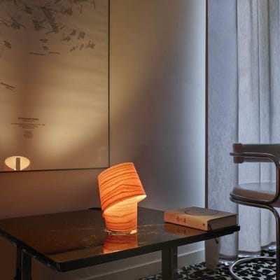 TINY TABLE LIGHT