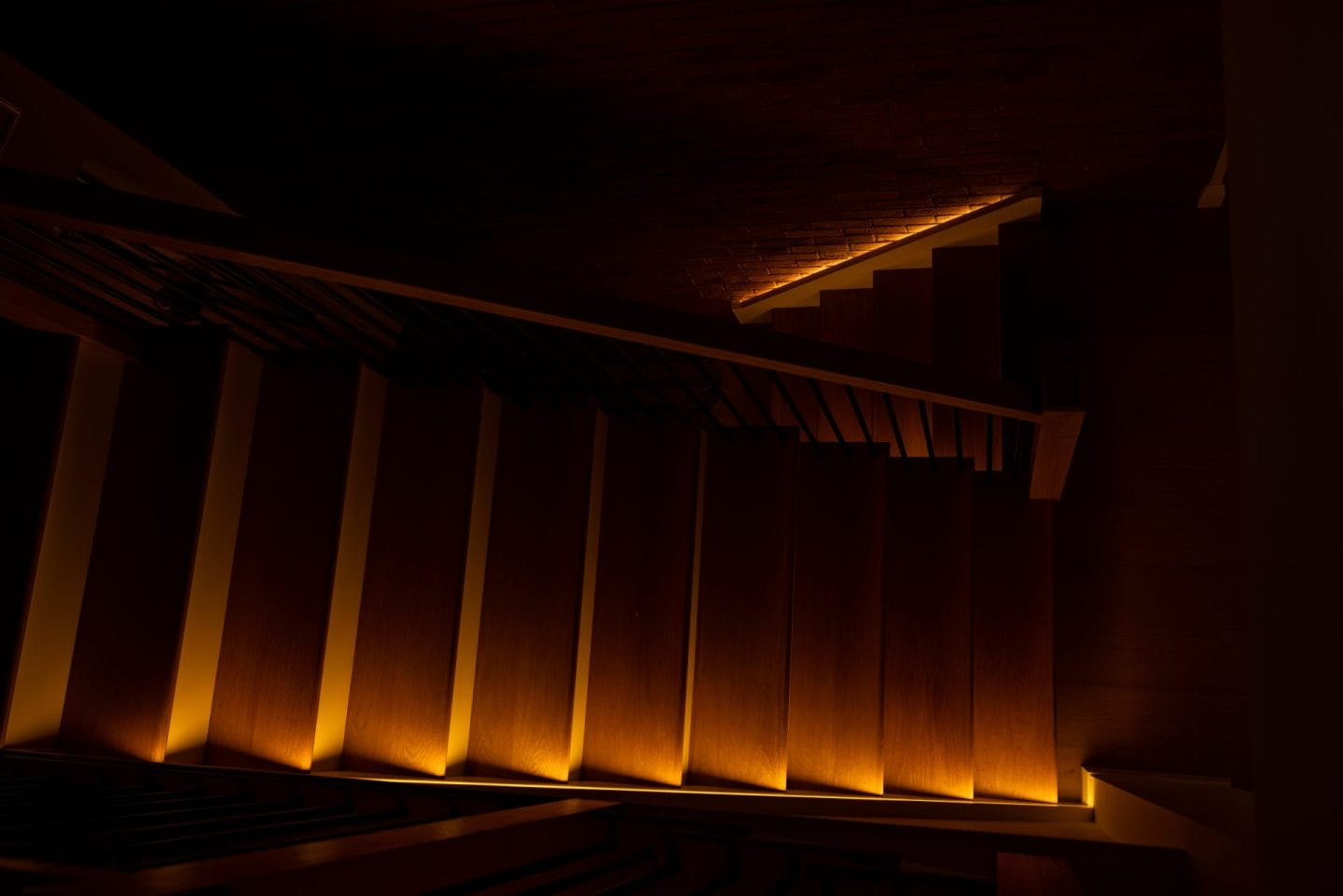 Healthy Lighting Home, Ireland: residential lighting by Willie Duggan